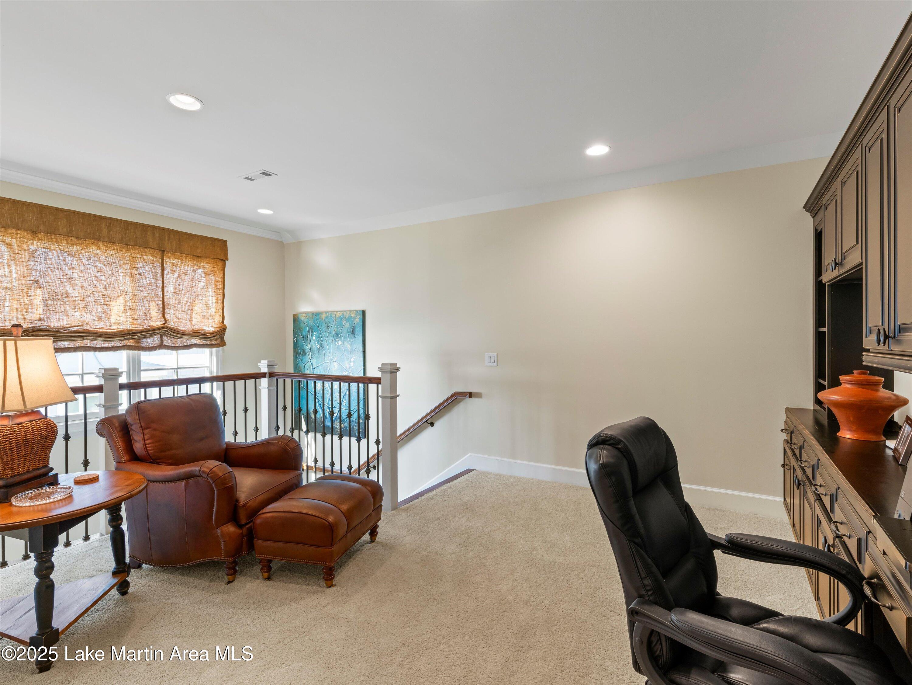 Alexander City, Alabama, 35010, United States, 6 Bedrooms Bedrooms, ,2 BathroomsBathrooms,Residential,Active,1990586