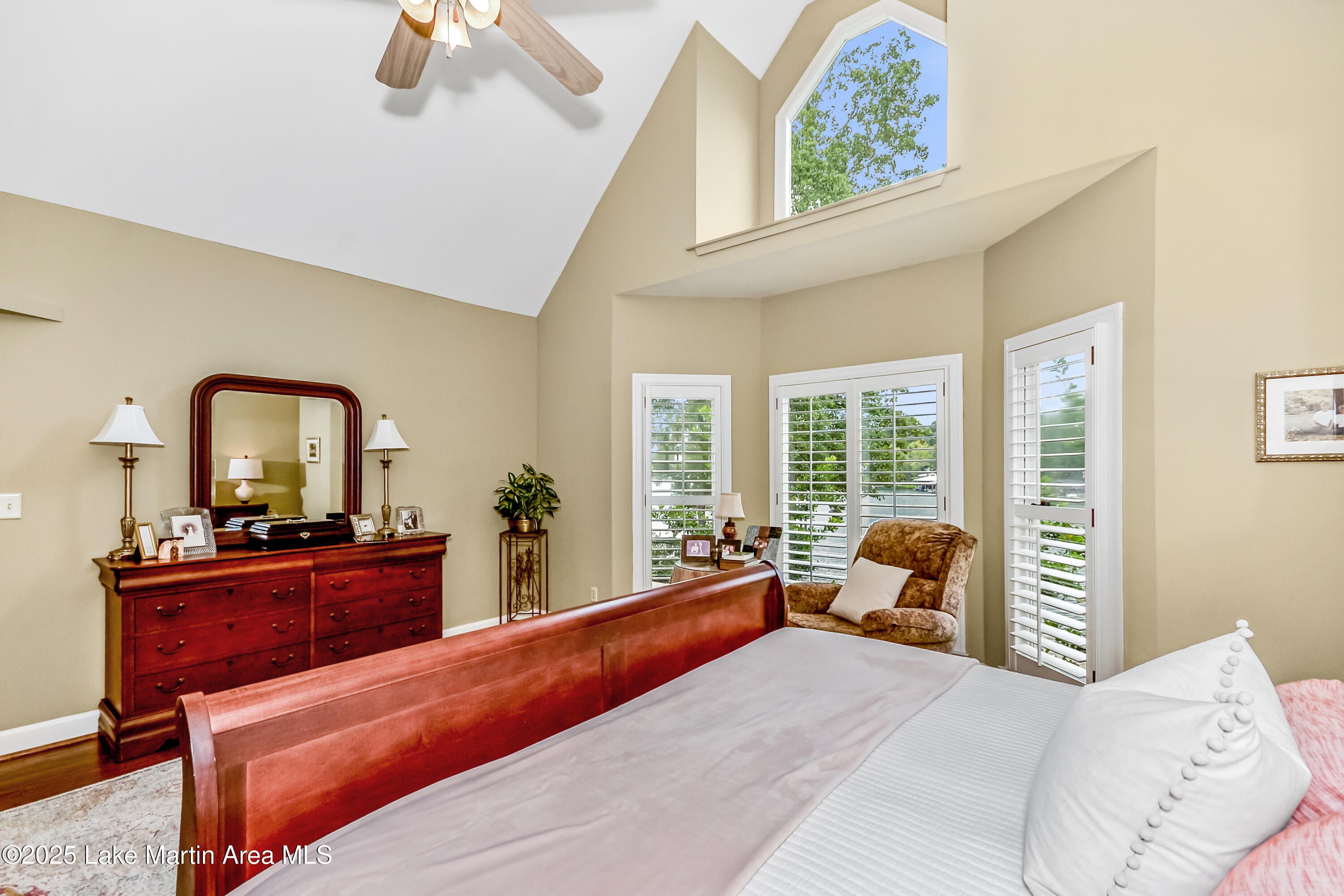 Dadeville, Alabama, 36853, United States, 5 Bedrooms Bedrooms, ,4 BathroomsBathrooms,Residential,Active,1898205