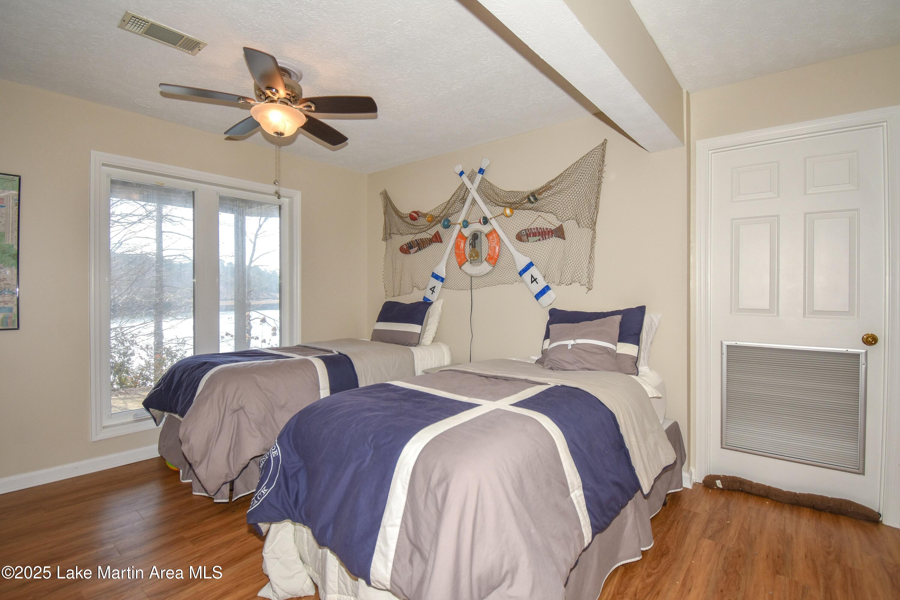 Jacksons Gap, Alabama, 36861, United States, 5 Bedrooms Bedrooms, ,5 BathroomsBathrooms,Residential,Active,2009826