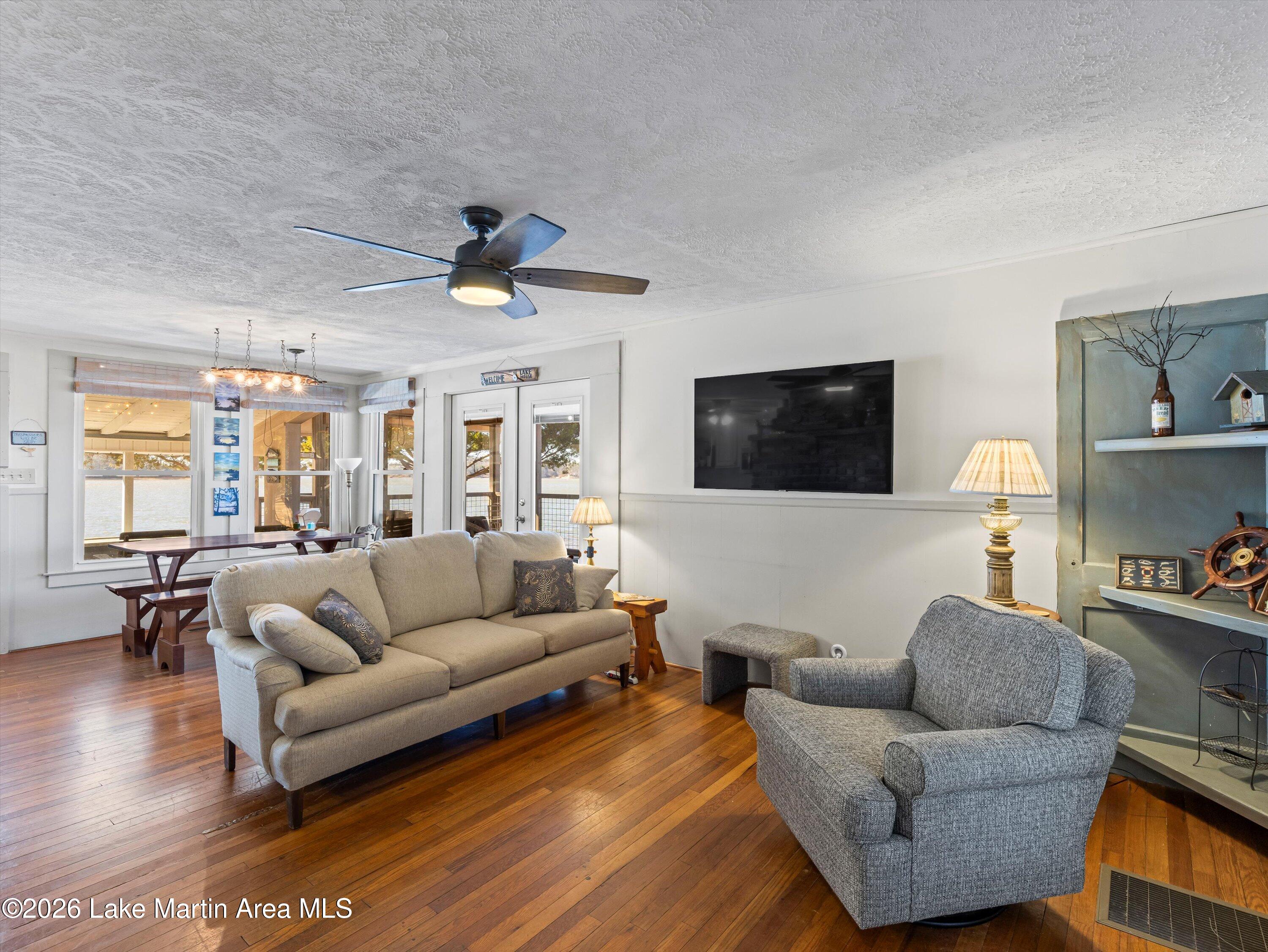 Jacksons Gap, Alabama, 36861, United States, 3 Bedrooms Bedrooms, ,2 BathroomsBathrooms,Residential,Active,2011451