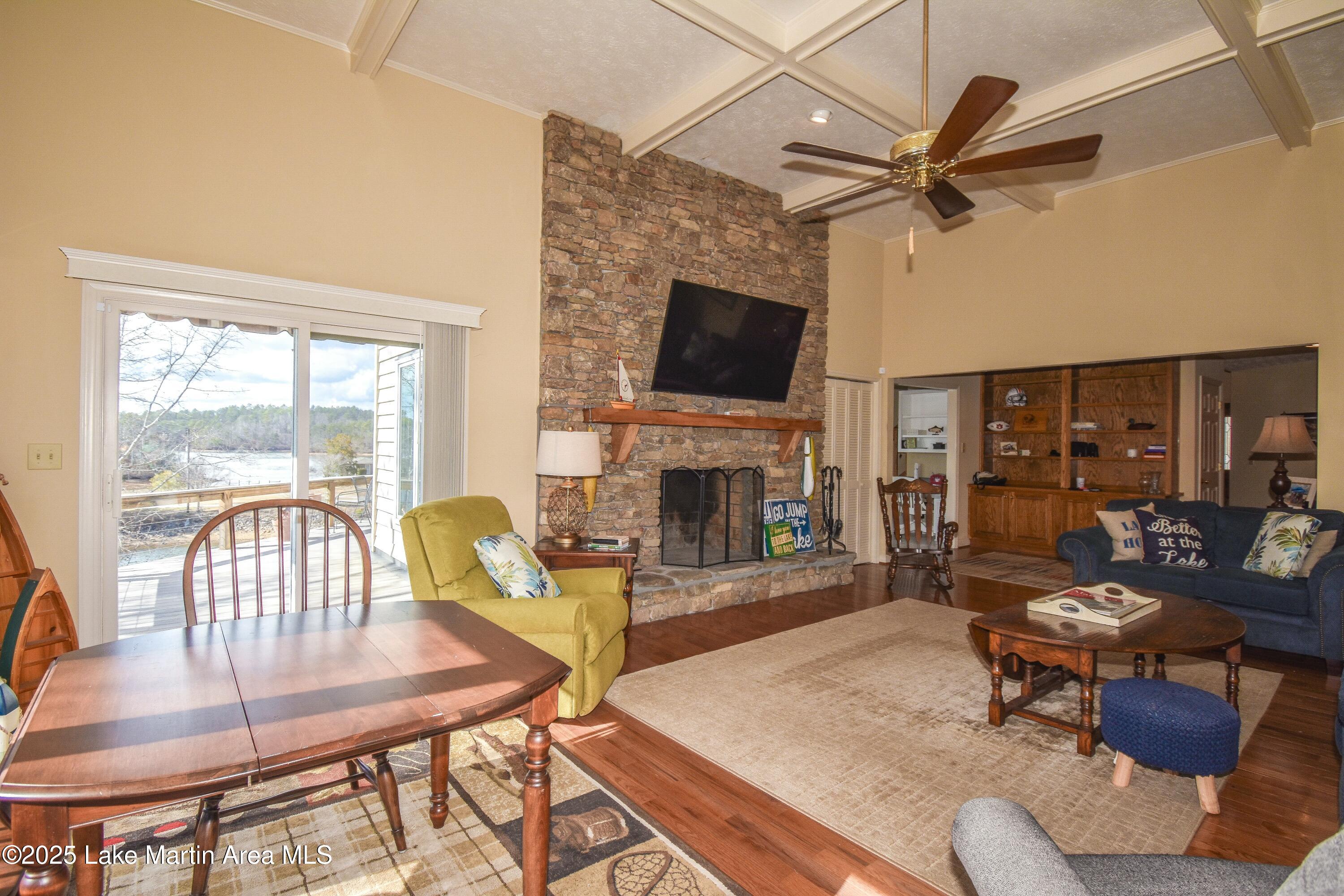 Jacksons Gap, Alabama, 36861, United States, 5 Bedrooms Bedrooms, ,5 BathroomsBathrooms,Residential,Active,2009826