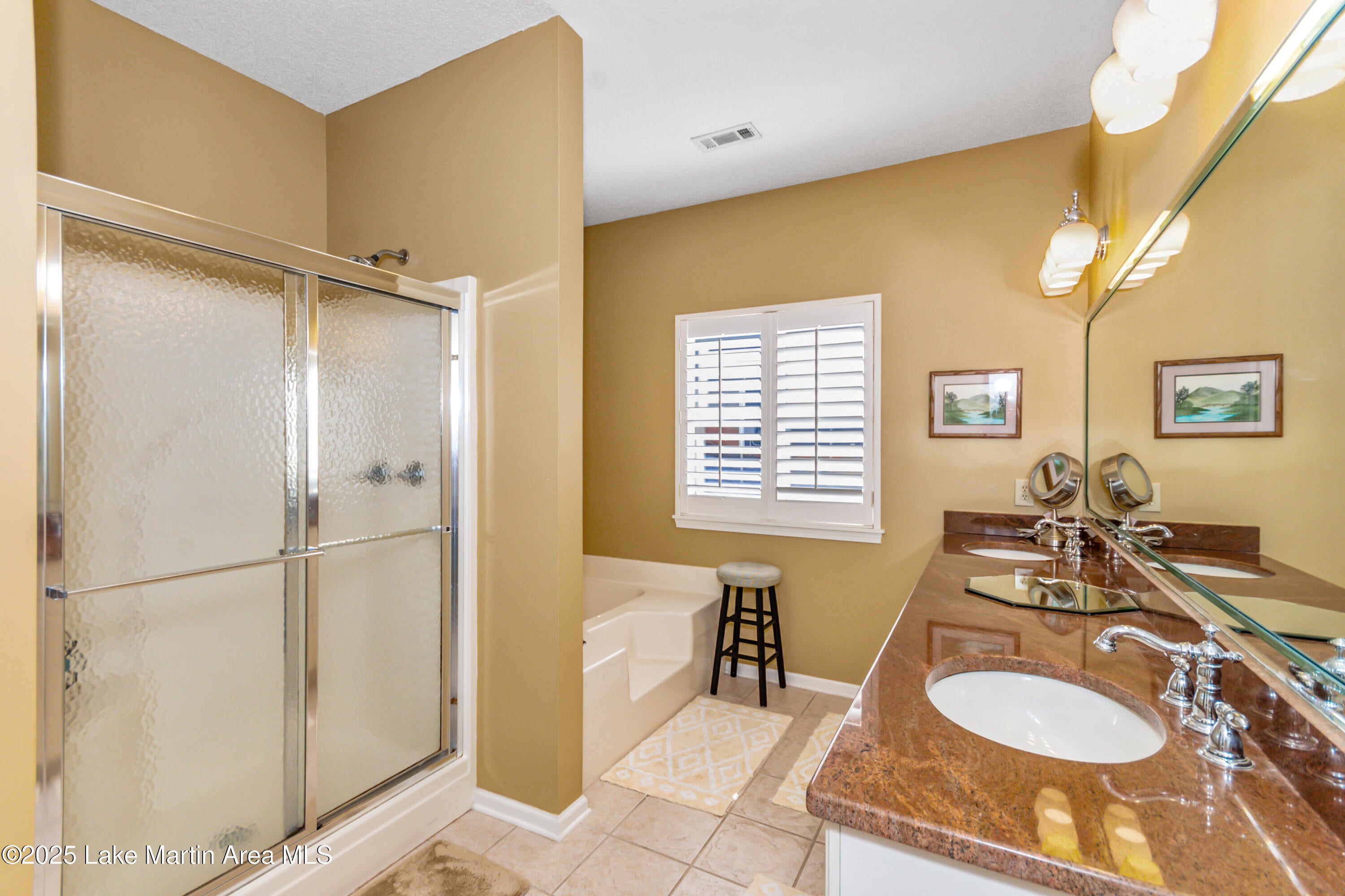 Jacksons Gap, Alabama, 36861, United States, 3 Bedrooms Bedrooms, ,4 BathroomsBathrooms,Residential,Active,1756381