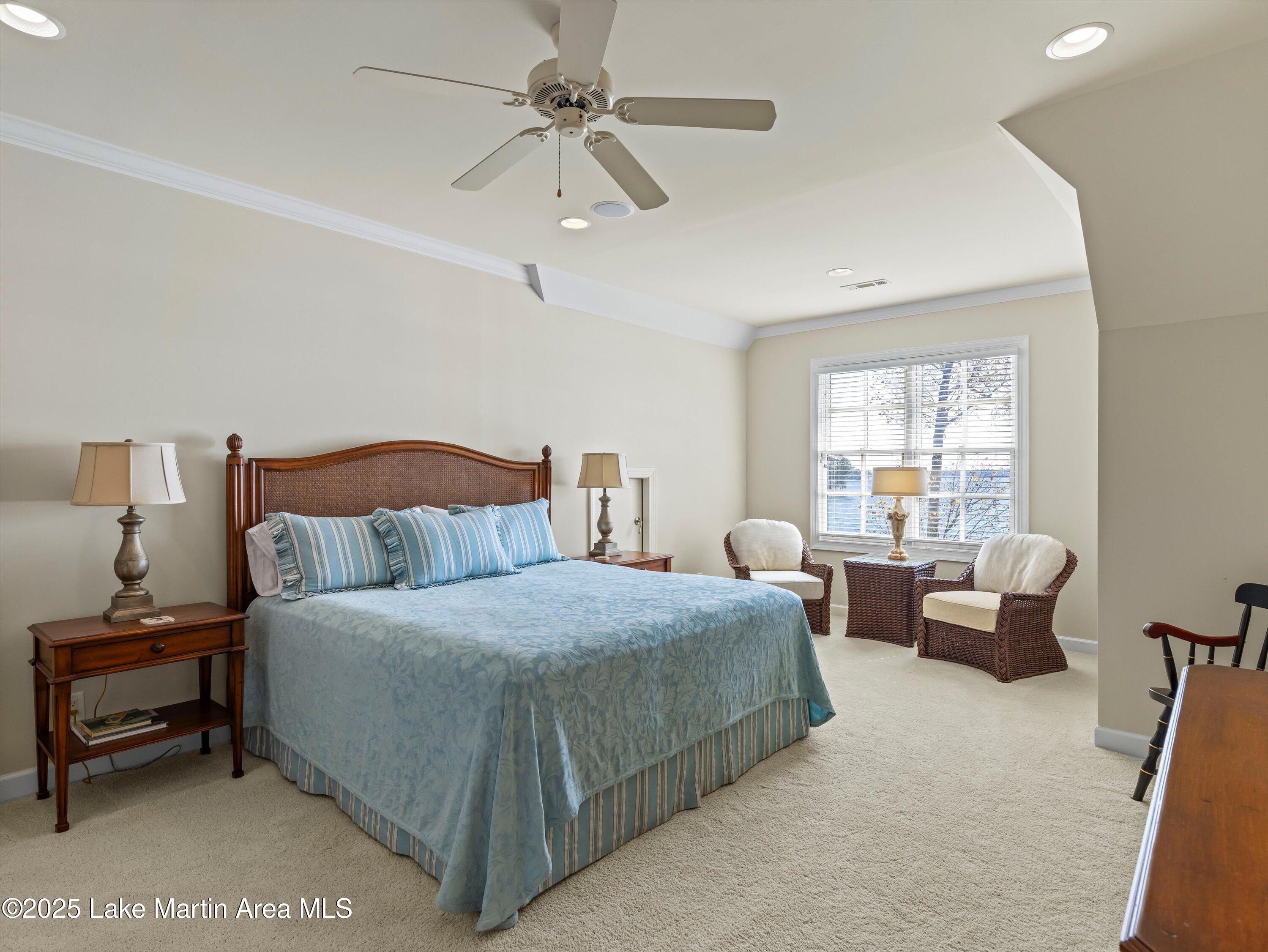 Alexander City, Alabama, 35010, United States, 6 Bedrooms Bedrooms, ,2 BathroomsBathrooms,Residential,Active,1990586