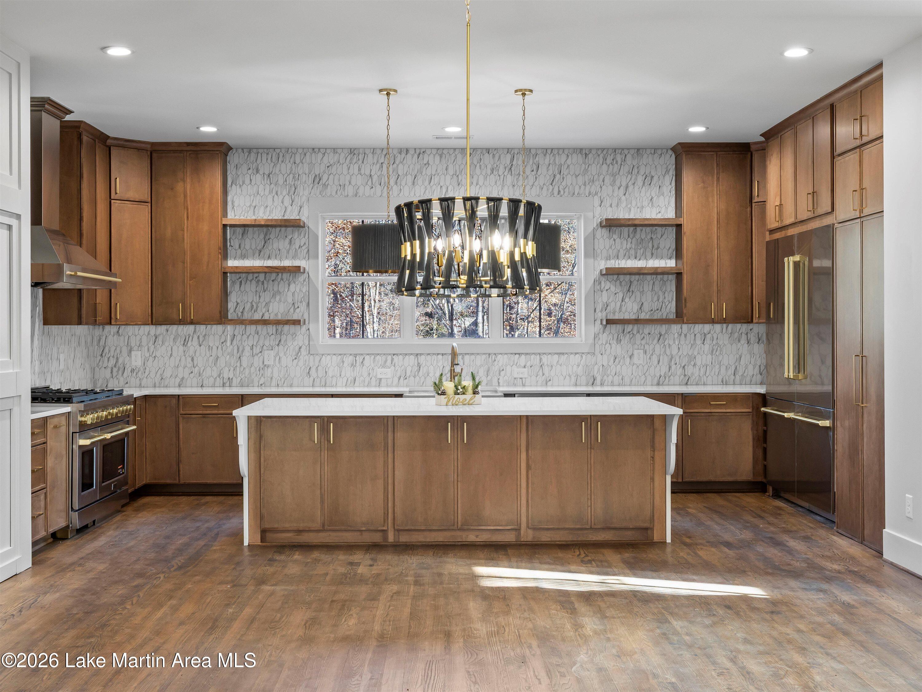 Jacksons Gap, Alabama, 36861, United States, 4 Bedrooms Bedrooms, ,4 BathroomsBathrooms,Residential,Active,2006838