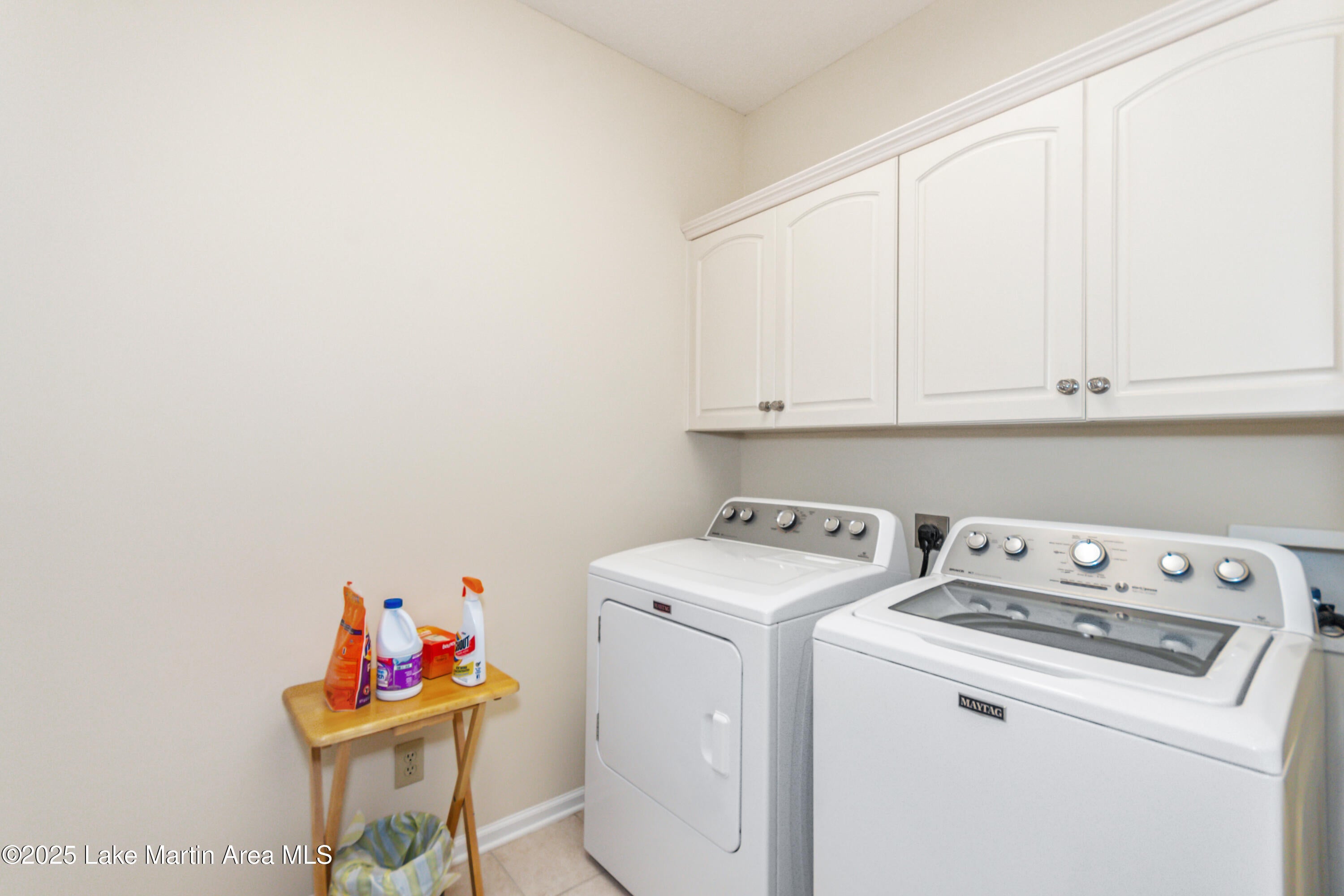 Jacksons Gap, Alabama, 36861, United States, 3 Bedrooms Bedrooms, ,4 BathroomsBathrooms,Residential,Active,1756381