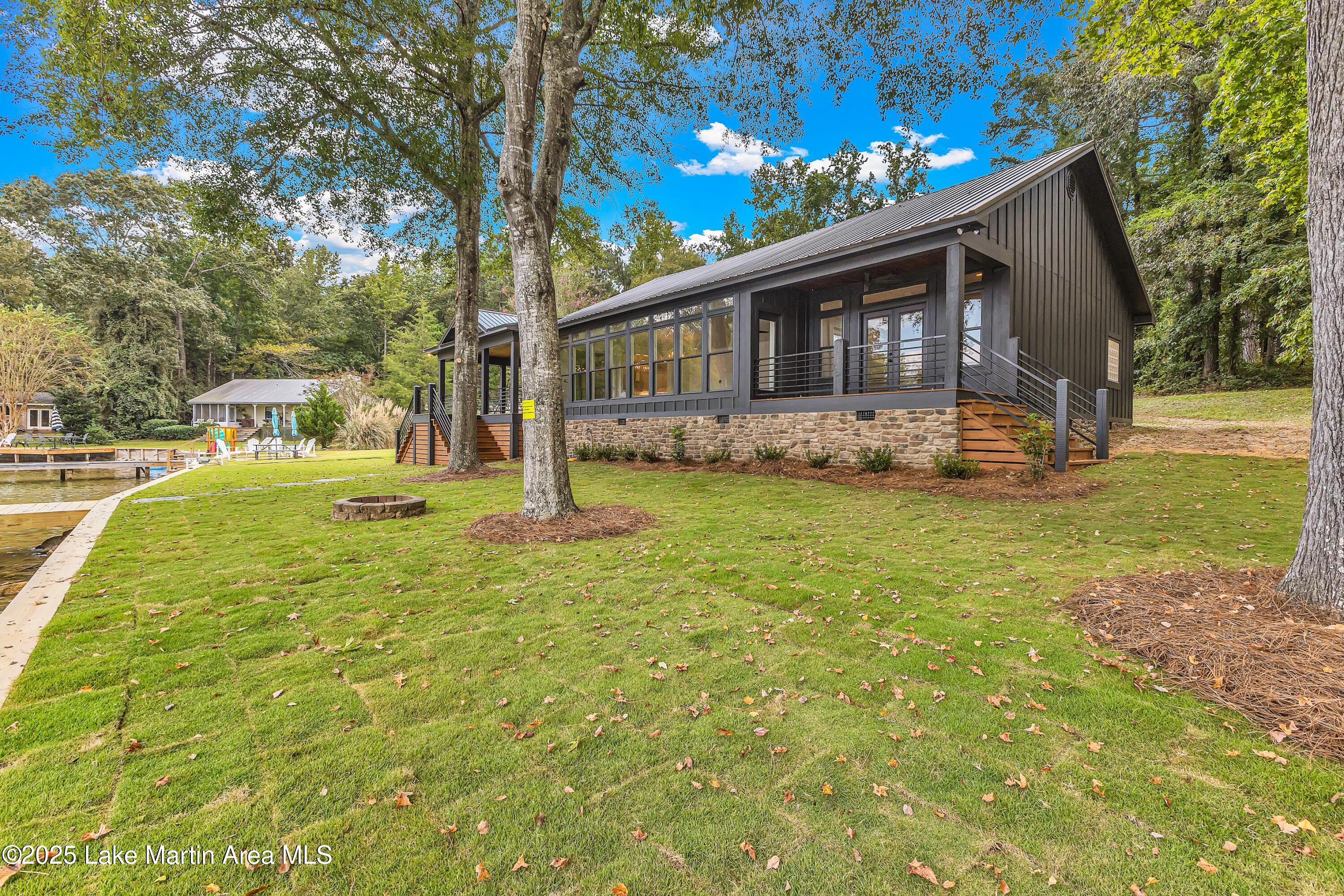 Eclectic, Alabama, 36024, United States, 4 Bedrooms Bedrooms, ,3 BathroomsBathrooms,Residential,Active,1946326