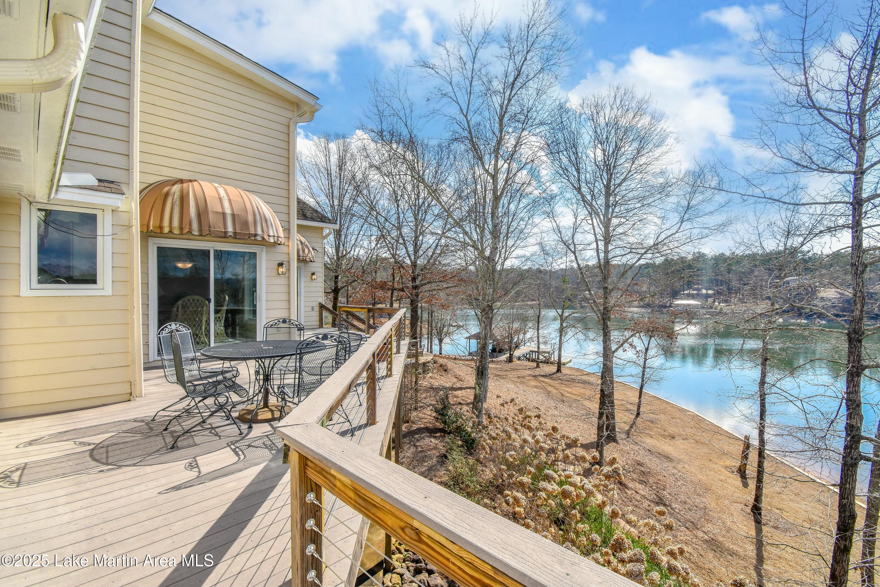 Jacksons Gap, Alabama, 36861, United States, 5 Bedrooms Bedrooms, ,5 BathroomsBathrooms,Residential,Active,2009826