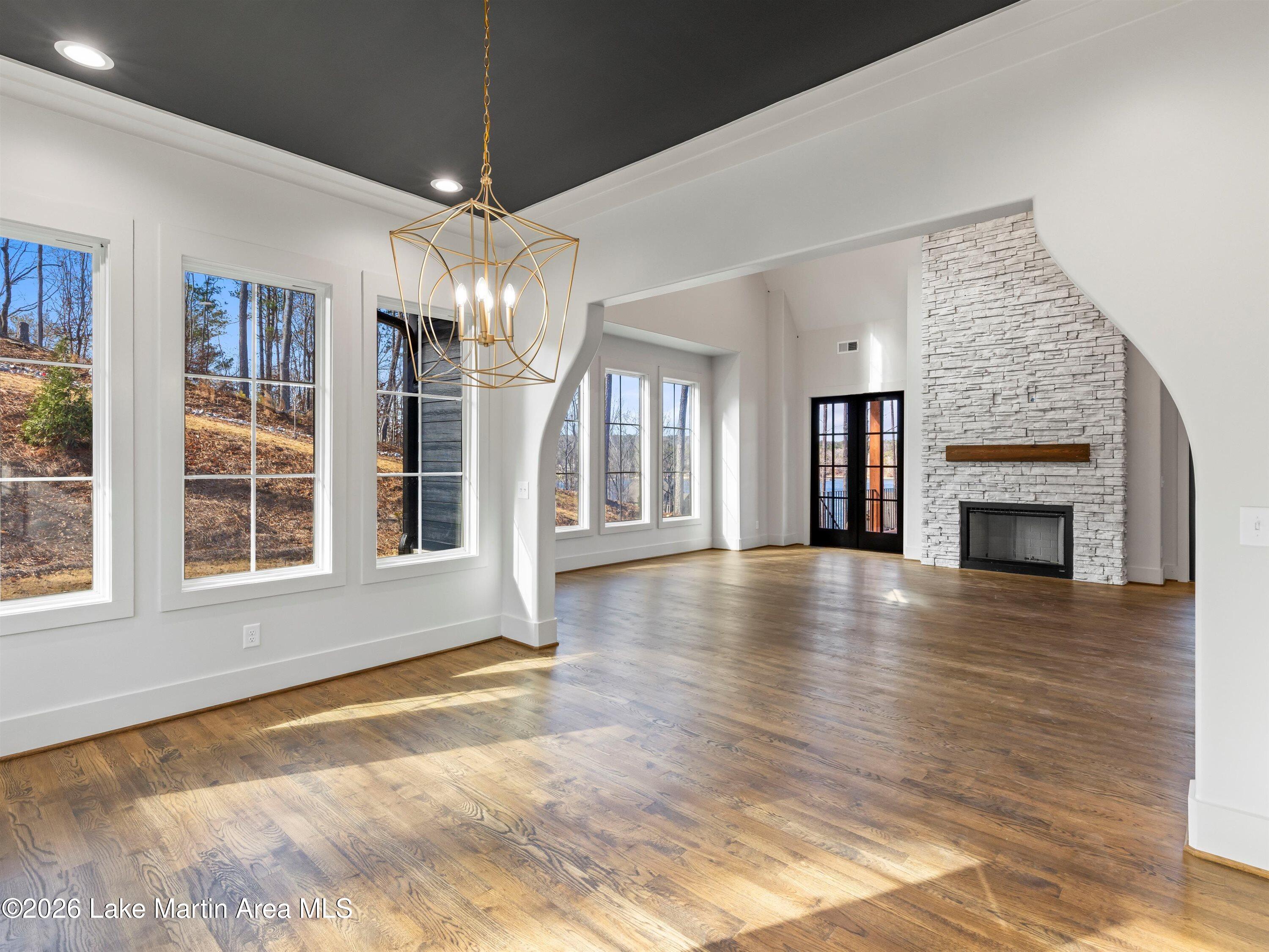 Jacksons Gap, Alabama, 36861, United States, 4 Bedrooms Bedrooms, ,4 BathroomsBathrooms,Residential,Active,2006838