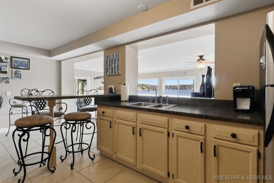 Osage Beach, Missouri, 65065, United States, 5 Bedrooms Bedrooms, ,3 BathroomsBathrooms,Residential,Active,2008728