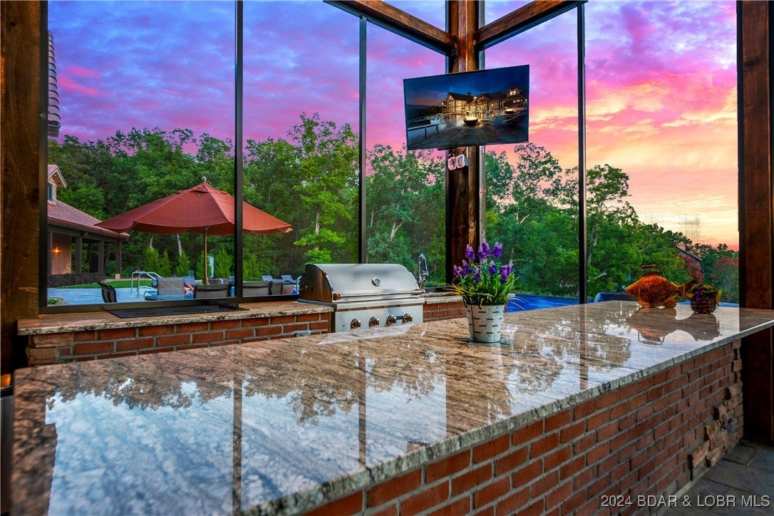 Villages, MO, 65079, United States, ,Residential,Active,1701882