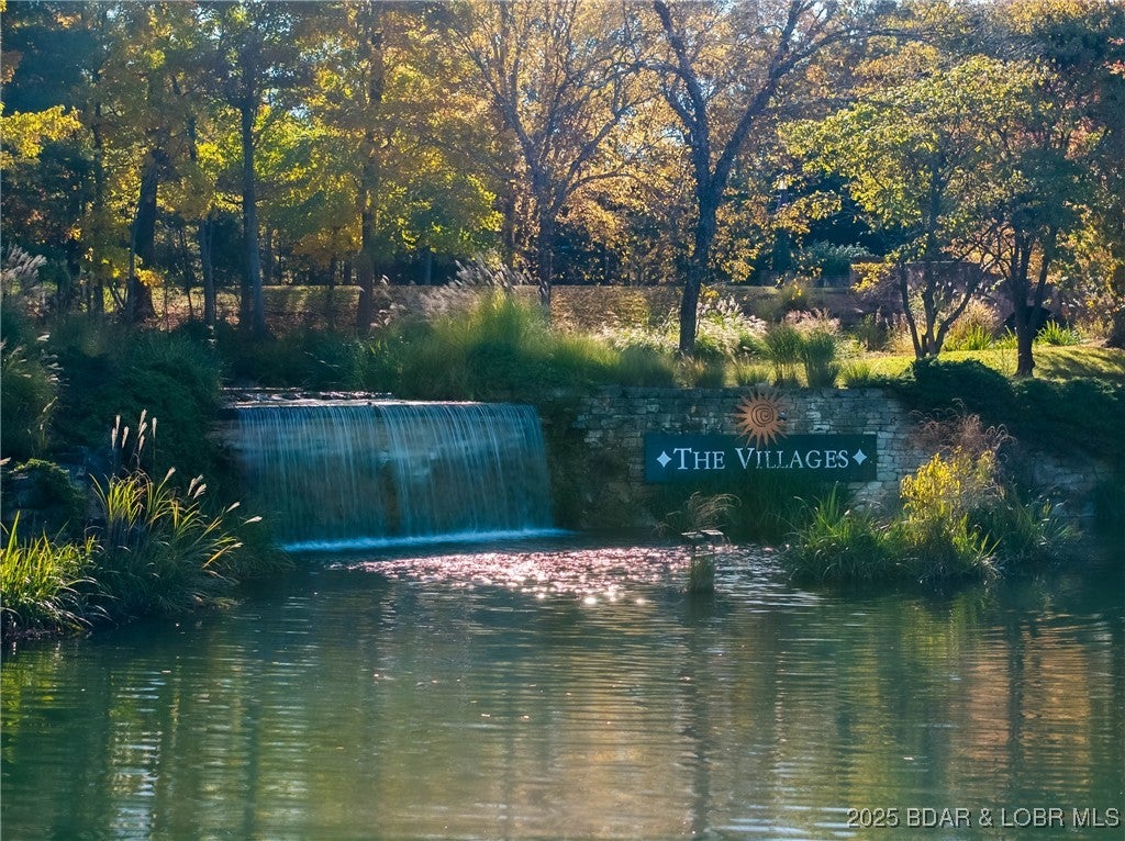 Villages, Missouri, 65079, United States, 5 Bedrooms Bedrooms, ,4 BathroomsBathrooms,Residential,Active,1985880