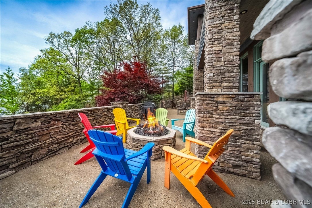 Villages, Missouri, 65079, United States, 5 Bedrooms Bedrooms, ,7 BathroomsBathrooms,Residential,Active,1964268