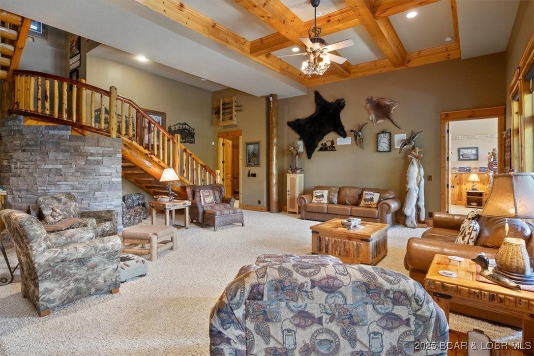 Sunrise Beach, Missouri, 65079, United States, 7 Bedrooms Bedrooms, ,6 BathroomsBathrooms,Residential,Active,1903216