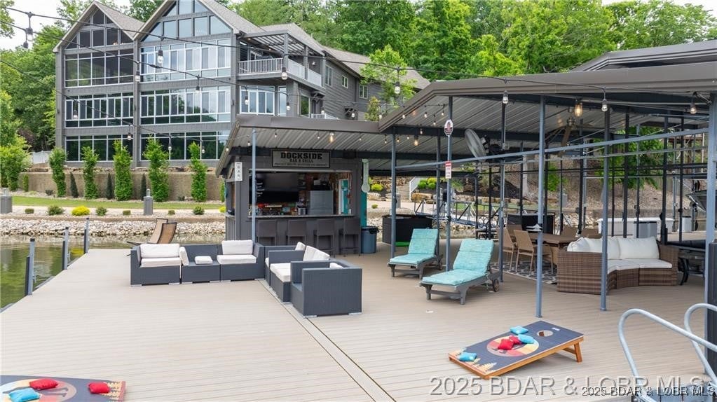 Camdenton, Missouri, 65020, United States, 7 Bedrooms Bedrooms, ,6 BathroomsBathrooms,Residential,Active,1876843