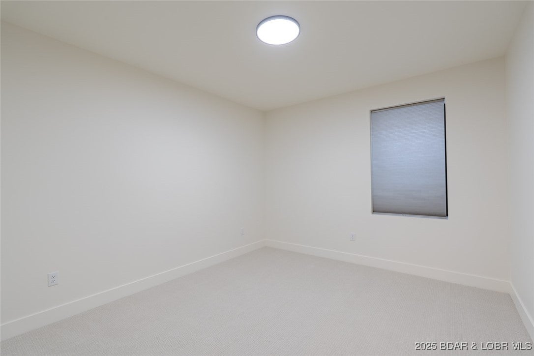 Osage Beach, Missouri, 65065, United States, 5 Bedrooms Bedrooms, ,4 BathroomsBathrooms,Residential,Active,1953713