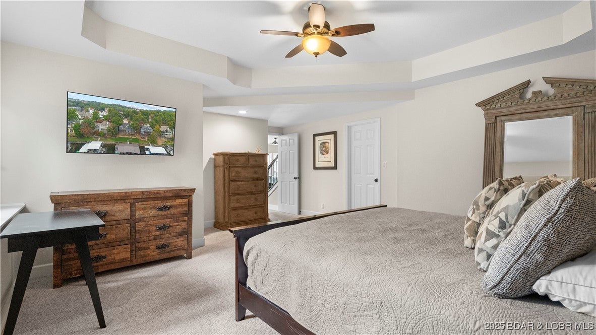 Lake Ozark, Missouri, 65049, United States, 5 Bedrooms Bedrooms, ,5 BathroomsBathrooms,Residential,Active,1968089