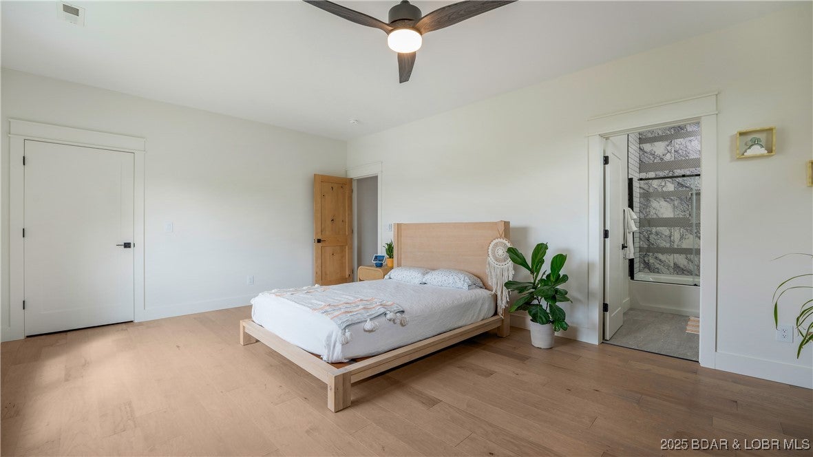 Porto Cima, Missouri, 65079, United States, 6 Bedrooms Bedrooms, ,6 BathroomsBathrooms,Residential,Active,1894189