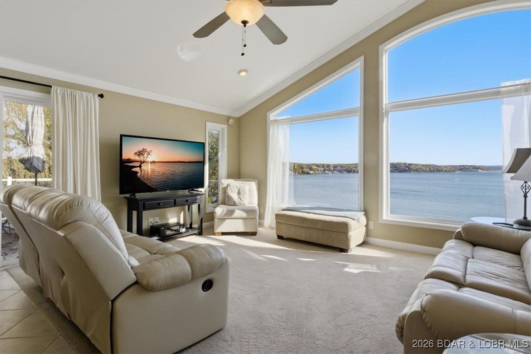 Osage Beach, Missouri, 65065, United States, 5 Bedrooms Bedrooms, ,3 BathroomsBathrooms,Residential,Active,2008728