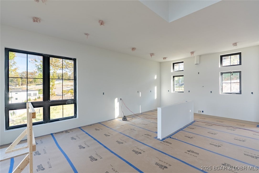 Osage Beach, Missouri, 65065, United States, 4 Bedrooms Bedrooms, ,5 BathroomsBathrooms,Residential,Active,1985585