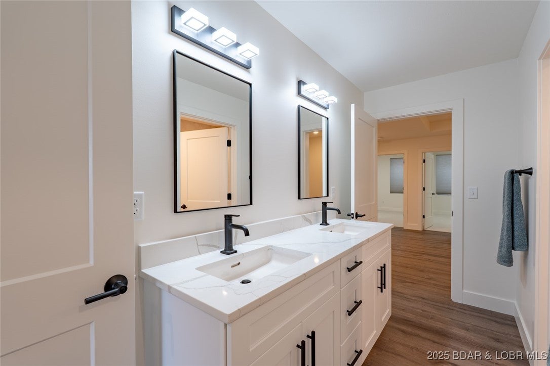 Osage Beach, Missouri, 65065, United States, 5 Bedrooms Bedrooms, ,4 BathroomsBathrooms,Residential,Active,1953713