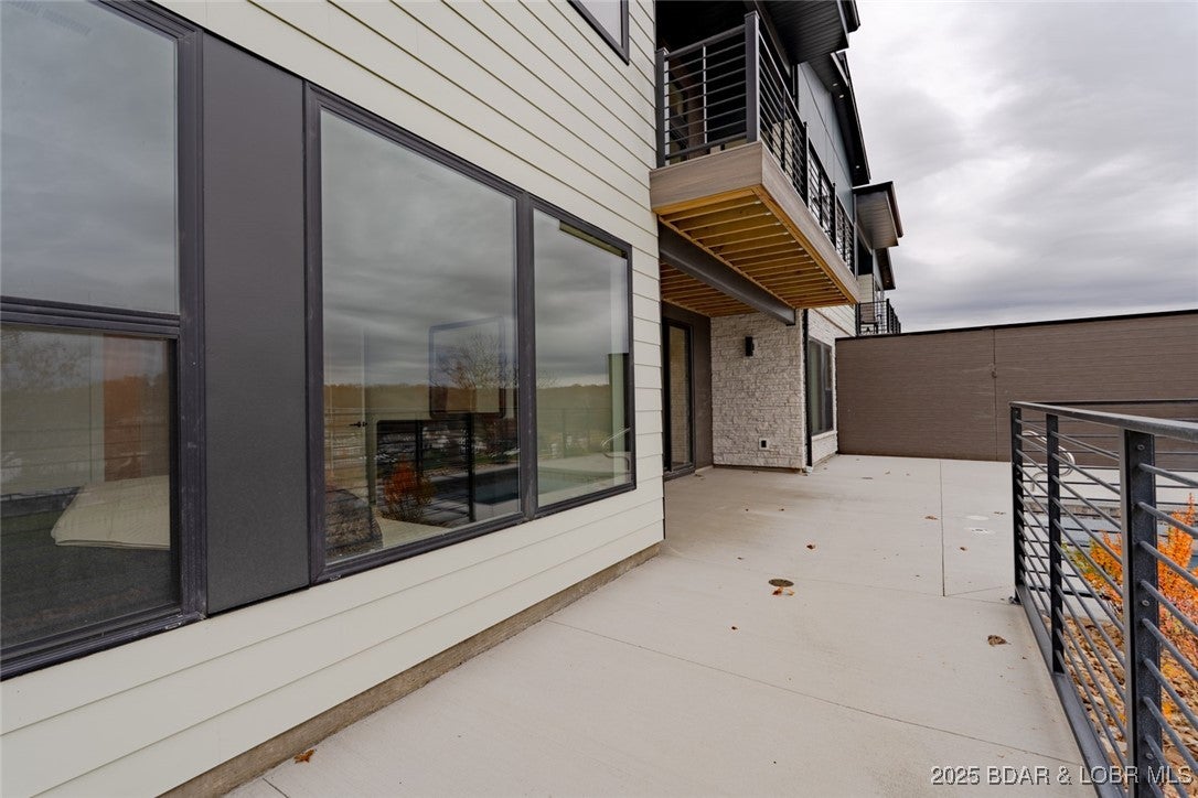 Osage Beach, Missouri, 65065, United States, 5 Bedrooms Bedrooms, ,4 BathroomsBathrooms,Residential,Active,1953713