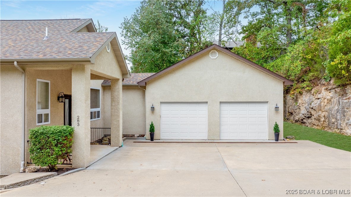 Sunrise Beach, Missouri, 65079, United States, 9 Bedrooms Bedrooms, ,11 BathroomsBathrooms,Residential,Active,1877811