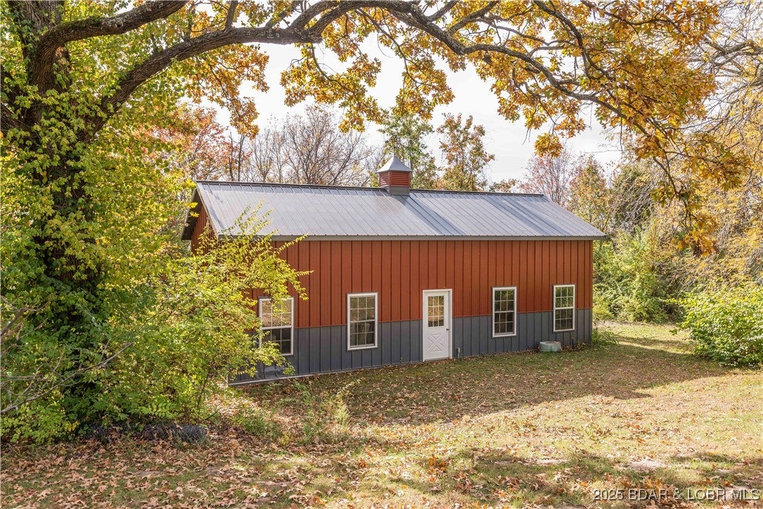 Jefferson City, Missouri, 65109, United States, 4 Bedrooms Bedrooms, ,4 BathroomsBathrooms,Residential,Active,1990045