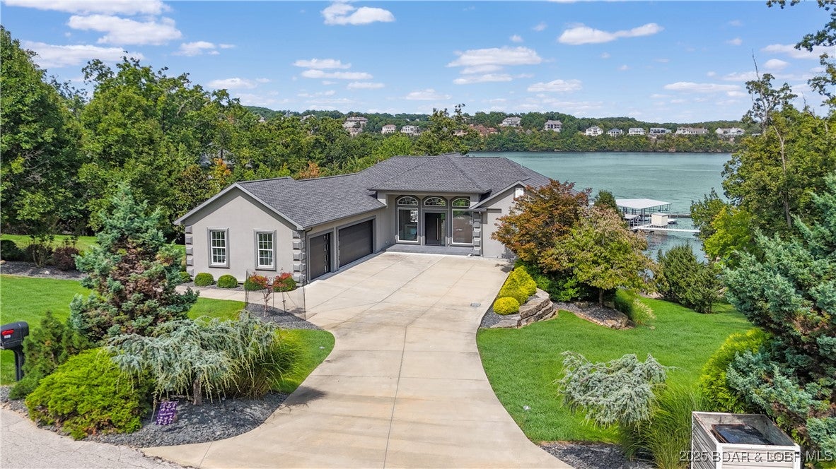 Porto Cima, Missouri, 65079, United States, 4 Bedrooms Bedrooms, ,4 BathroomsBathrooms,Residential,Active,1943787