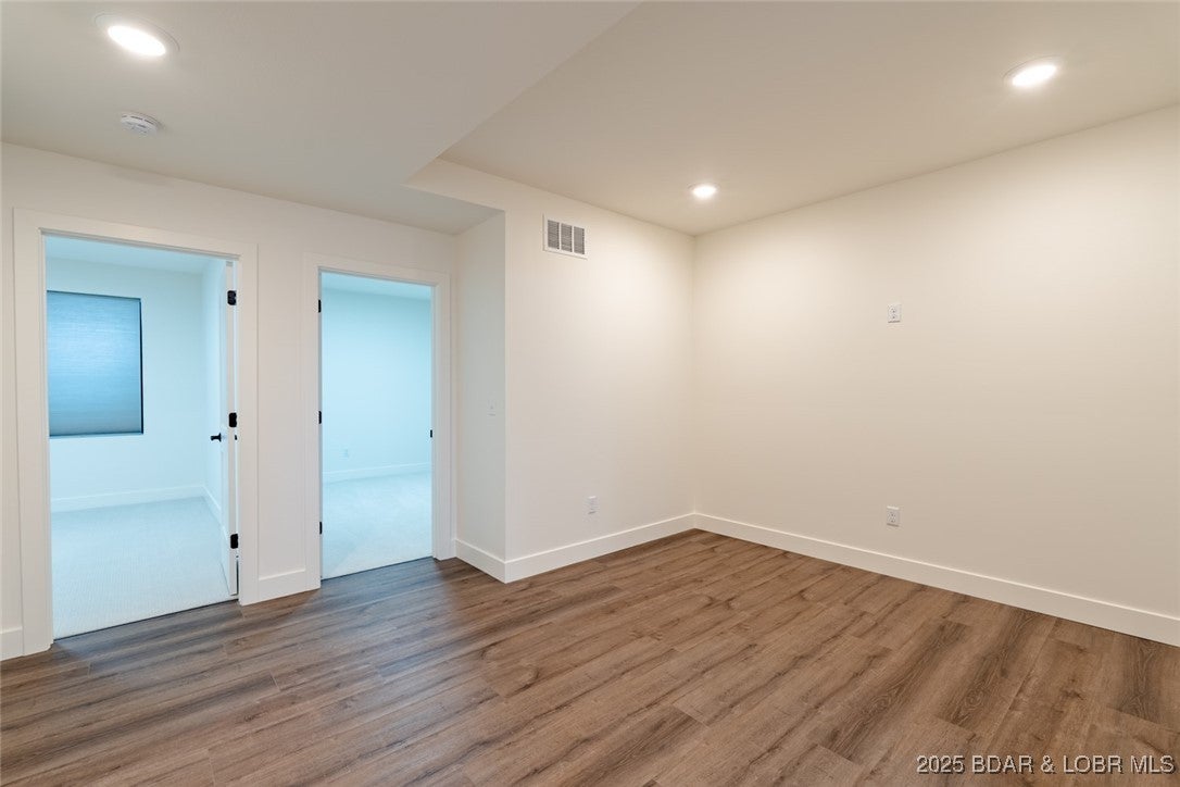 Osage Beach, Missouri, 65065, United States, 5 Bedrooms Bedrooms, ,4 BathroomsBathrooms,Residential,Active,1953713