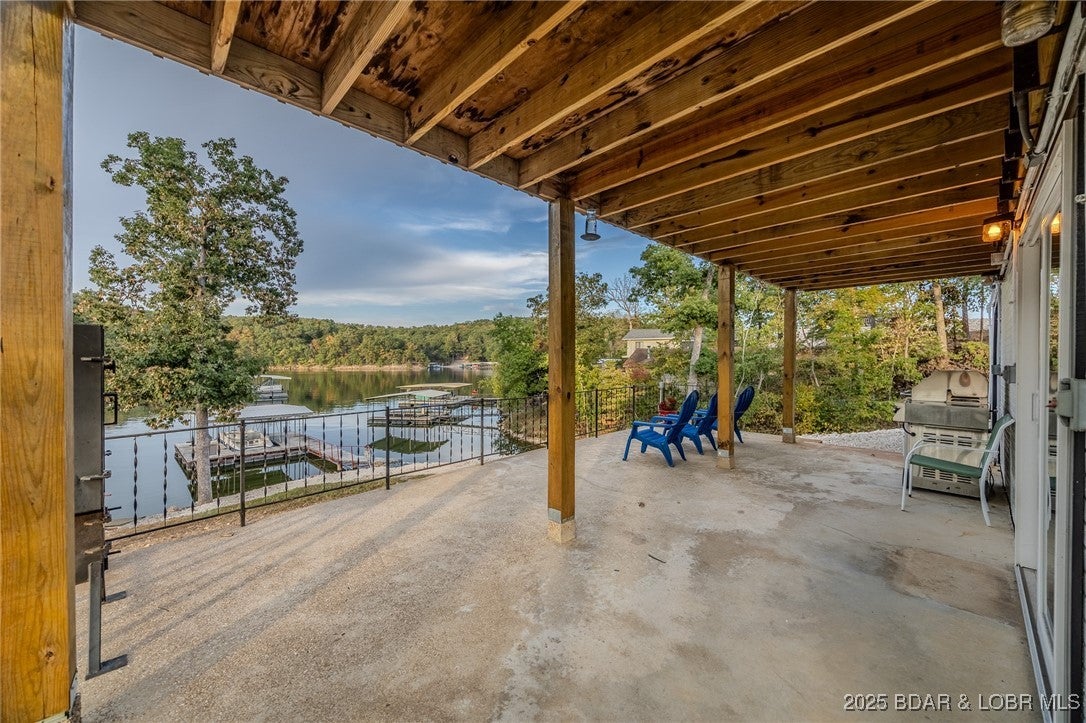 Gravois Mills, Missouri, 65037, United States, 3 Bedrooms Bedrooms, ,3 BathroomsBathrooms,Residential,Active,1945462