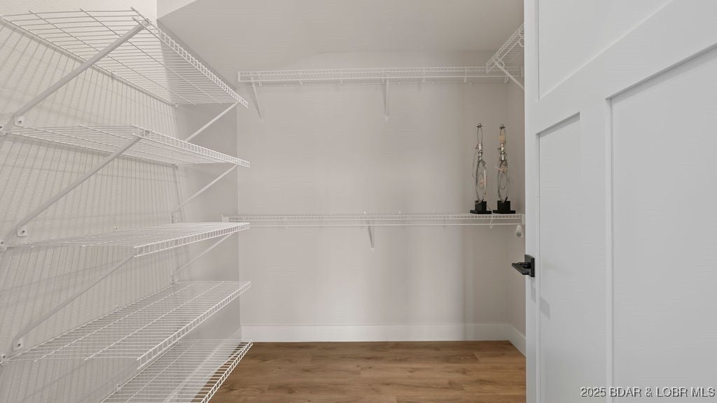 Camdenton, Missouri, 65020, United States, 4 Bedrooms Bedrooms, ,4 BathroomsBathrooms,Residential,Active,1945094