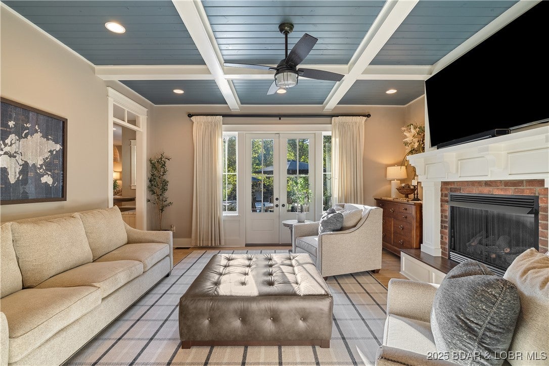 Lake Ozark, Missouri, 65049, United States, 4 Bedrooms Bedrooms, ,5 BathroomsBathrooms,Residential,Active,1960161