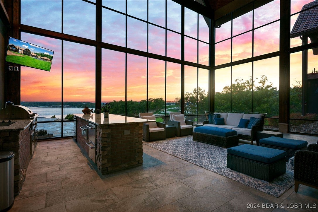 Villages, MO, 65079, United States, ,Residential,Active,1701882