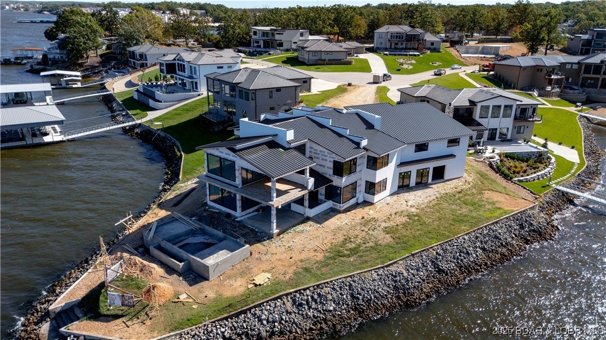 Osage Beach, Missouri, 65065, United States, 8 Bedrooms Bedrooms, ,10 BathroomsBathrooms,Residential,Active,2008279