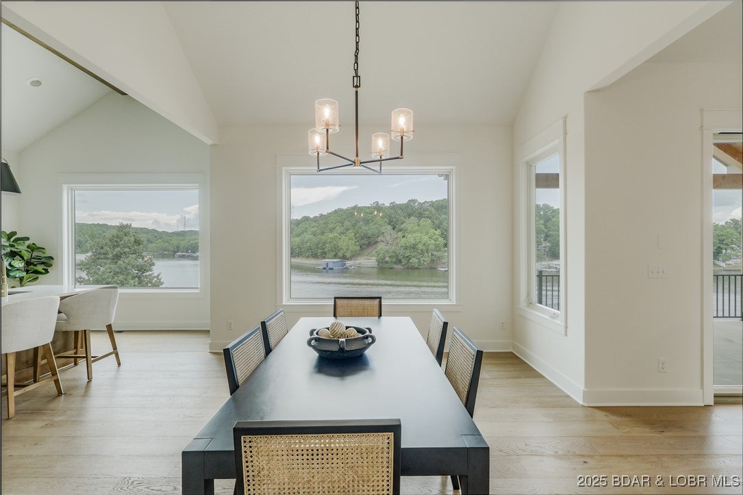 Sunrise Beach, Missouri, 65079, United States, 4 Bedrooms Bedrooms, ,5 BathroomsBathrooms,Residential,Active,1843842