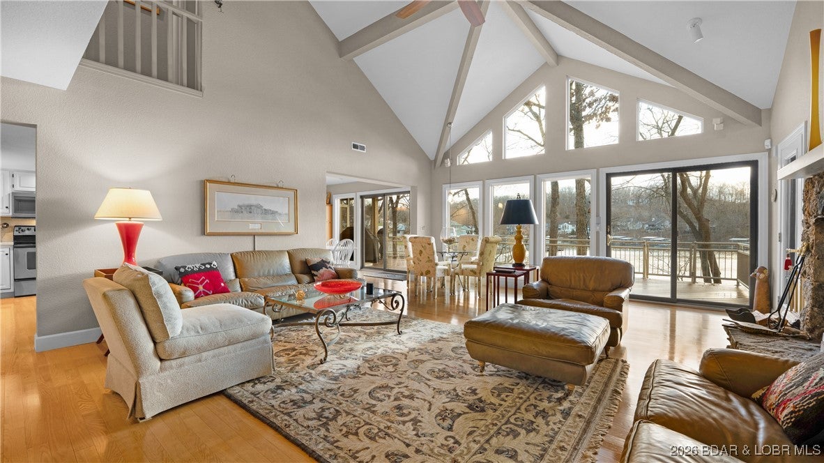 Lake Ozark, Missouri, 65049, United States, 5 Bedrooms Bedrooms, ,6 BathroomsBathrooms,Residential,Active,2009424