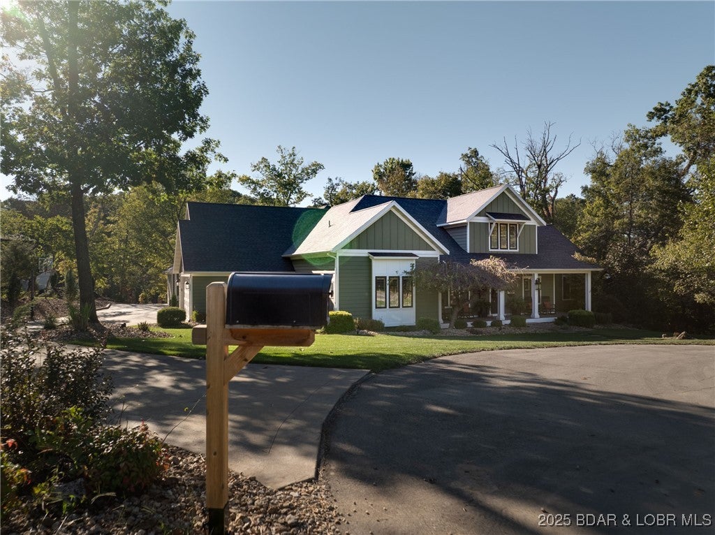Lake Ozark, Missouri, 65049, United States, 4 Bedrooms Bedrooms, ,5 BathroomsBathrooms,Residential,Active,1960161