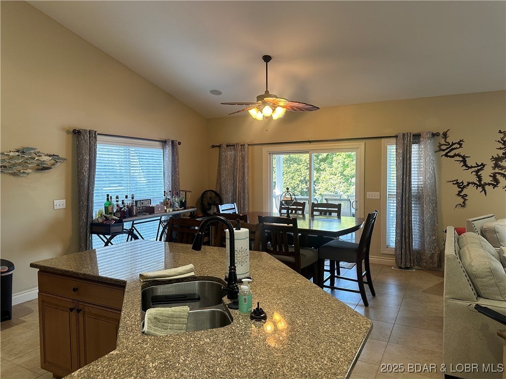 Osage Beach, Missouri, 65065, United States, 4 Bedrooms Bedrooms, ,4 BathroomsBathrooms,Residential,Active,1922318