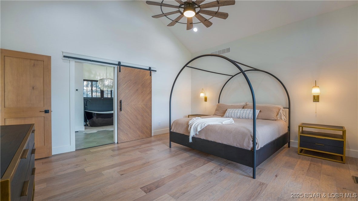 Porto Cima, Missouri, 65079, United States, 6 Bedrooms Bedrooms, ,6 BathroomsBathrooms,Residential,Active,1894189