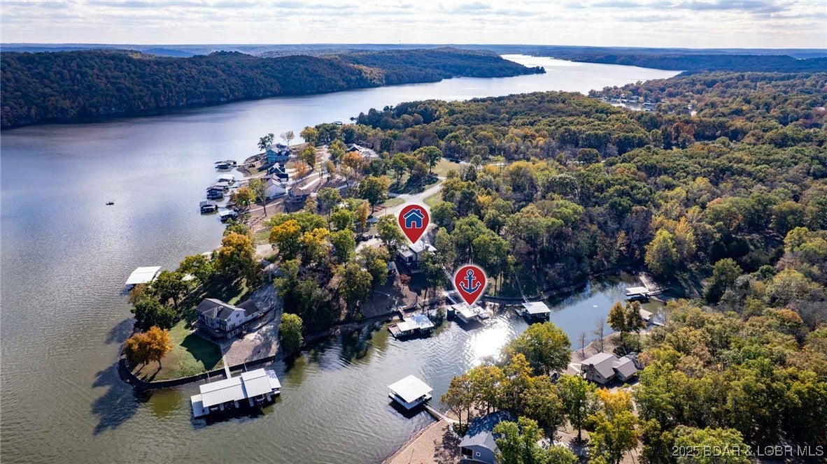 Climax Springs, Missouri, 65324, United States, 5 Bedrooms Bedrooms, ,5 BathroomsBathrooms,Residential,Active,1988443