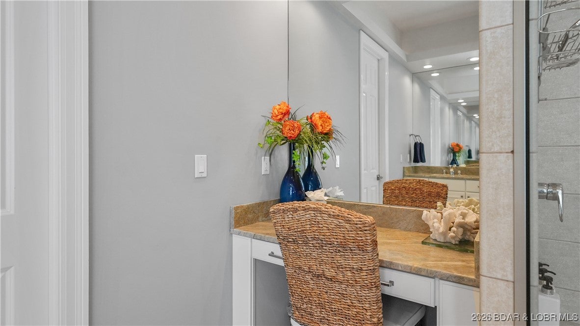 Sunrise Beach, Missouri, 65079, United States, 5 Bedrooms Bedrooms, ,5 BathroomsBathrooms,Residential,Active,2015220