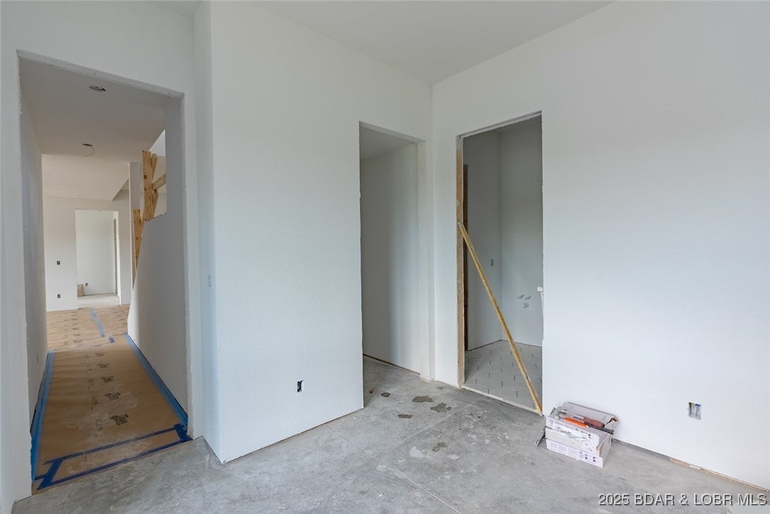 Osage Beach, Missouri, 65065, United States, 4 Bedrooms Bedrooms, ,5 BathroomsBathrooms,Residential,Active,1985585