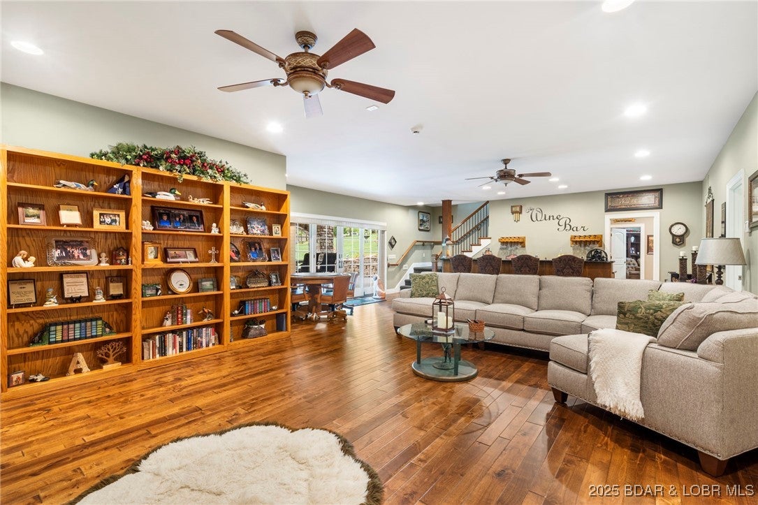 Out Of Area (Bdar), Missouri, 65737, United States, 6 Bedrooms Bedrooms, ,7 BathroomsBathrooms,Residential,Active,1892607