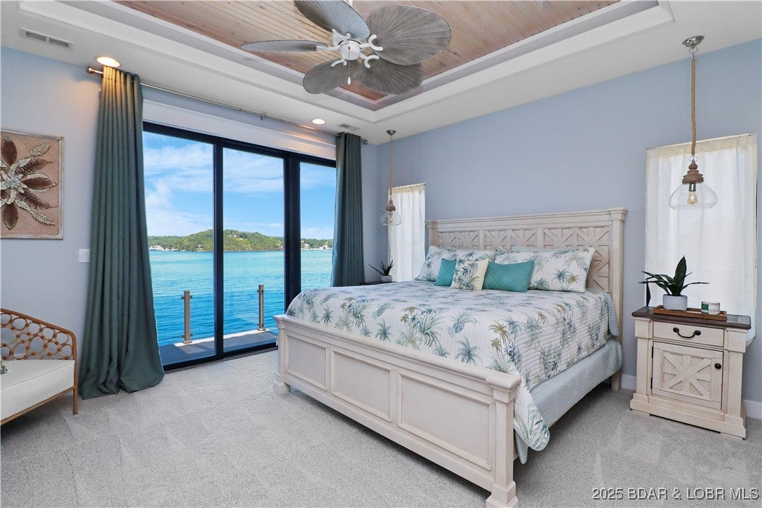 Lake Ozark, Missouri, 65049, United States, ,5 BathroomsBathrooms,Residential,Active,1734496