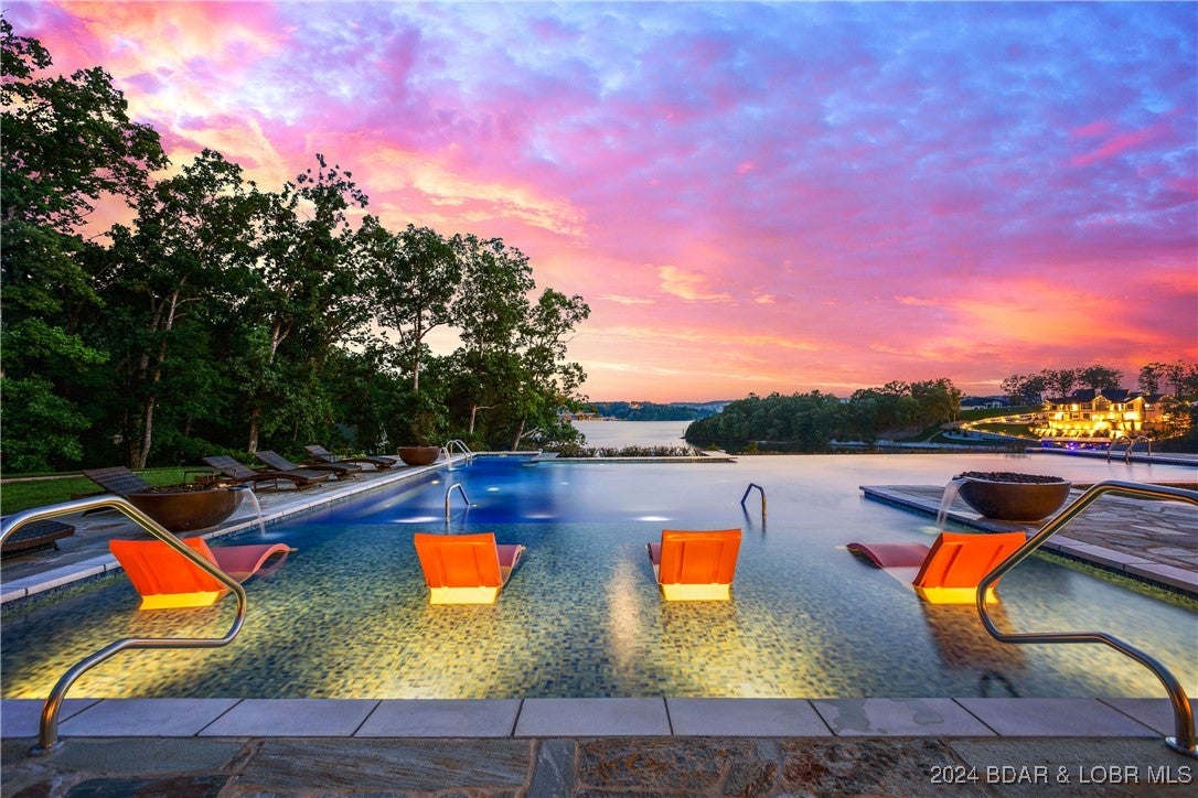 Villages, MO, 65079, United States, ,Residential,Active,1701882