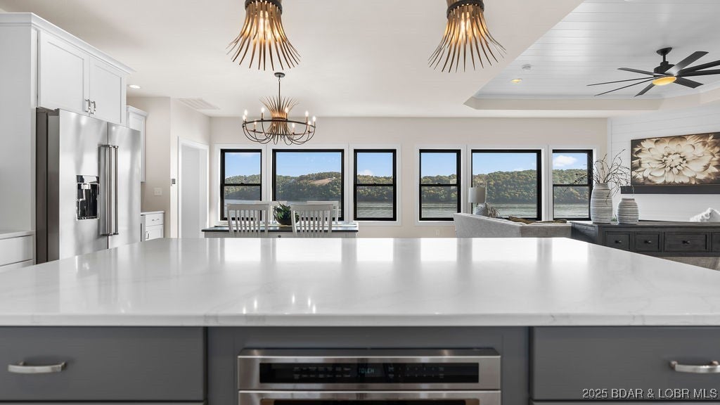 Camdenton, Missouri, 65020, United States, 4 Bedrooms Bedrooms, ,4 BathroomsBathrooms,Residential,Active,1945094