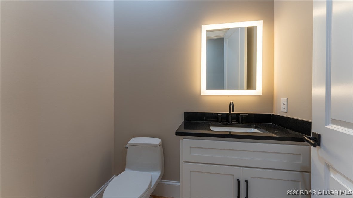 Osage Beach, Missouri, 65065, United States, 4 Bedrooms Bedrooms, ,5 BathroomsBathrooms,Residential,Active,2008724