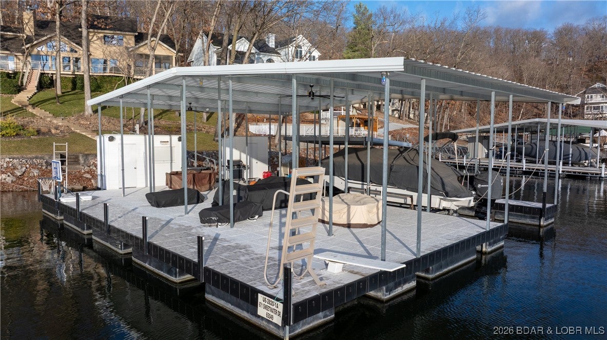 Lake Ozark, Missouri, 65049, United States, 5 Bedrooms Bedrooms, ,6 BathroomsBathrooms,Residential,Active,2009424