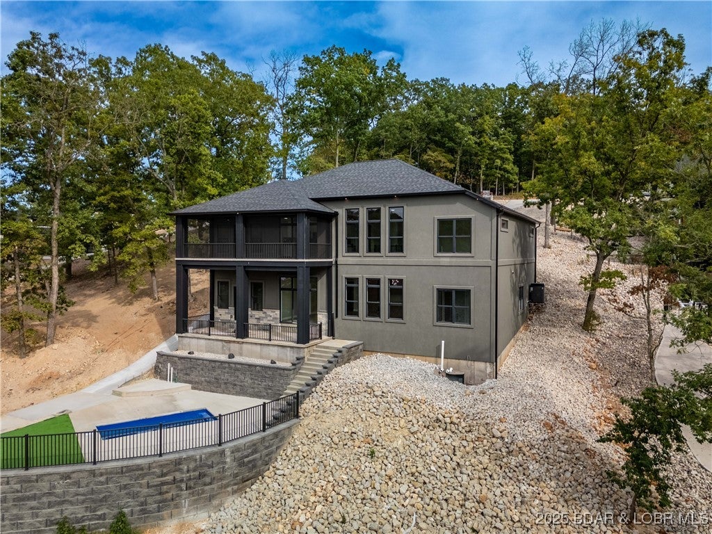 Sunrise Beach, Missouri, 65065, United States, 6 Bedrooms Bedrooms, ,6 BathroomsBathrooms,Residential,Active,1929710