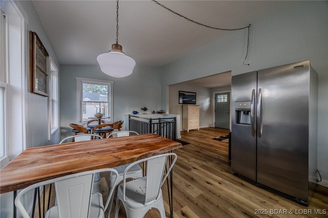 Gravois Mills, Missouri, 65037, United States, 3 Bedrooms Bedrooms, ,3 BathroomsBathrooms,Residential,Active,1945462